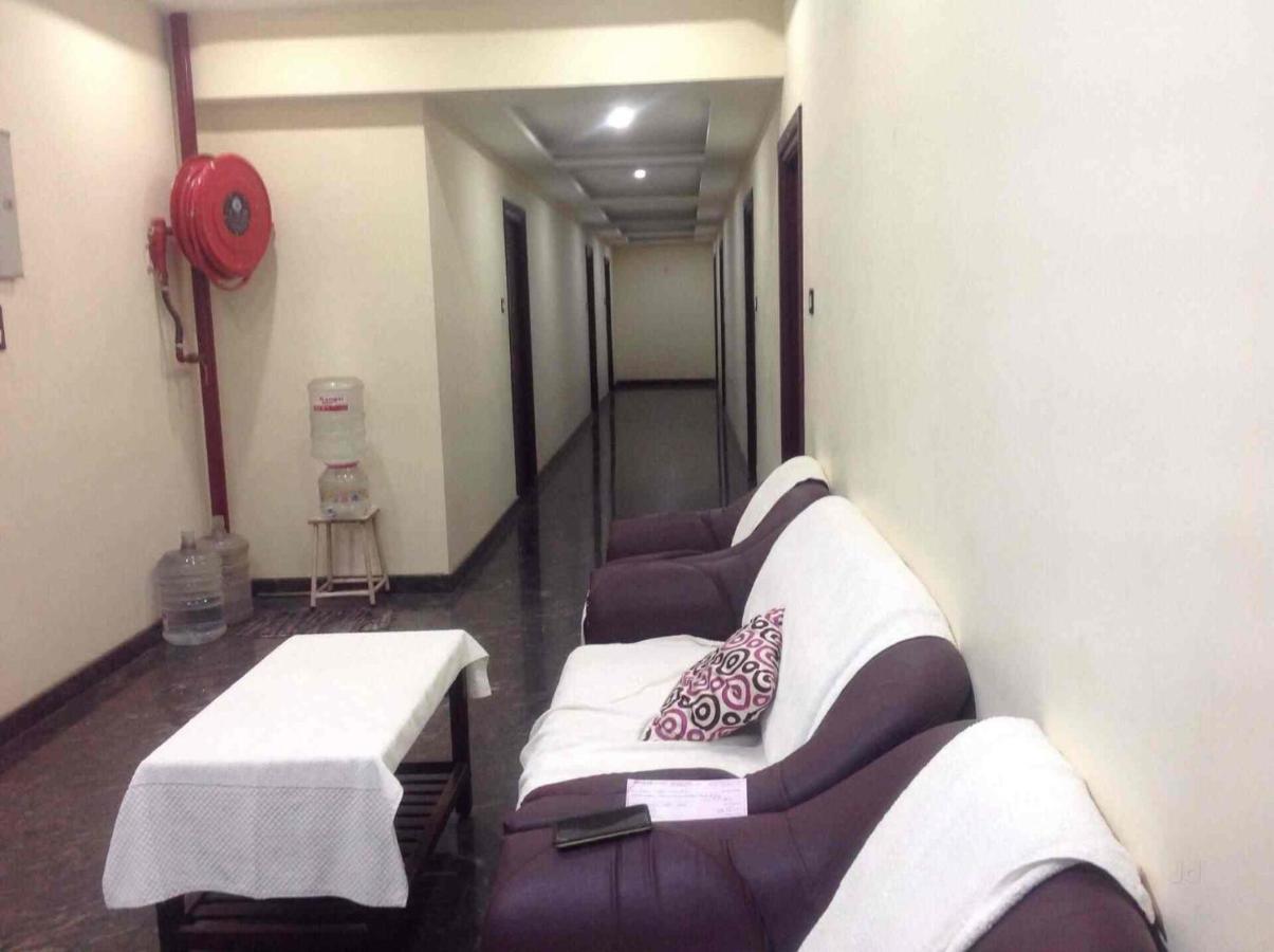 E S Residency Hotel Theni Exterior foto