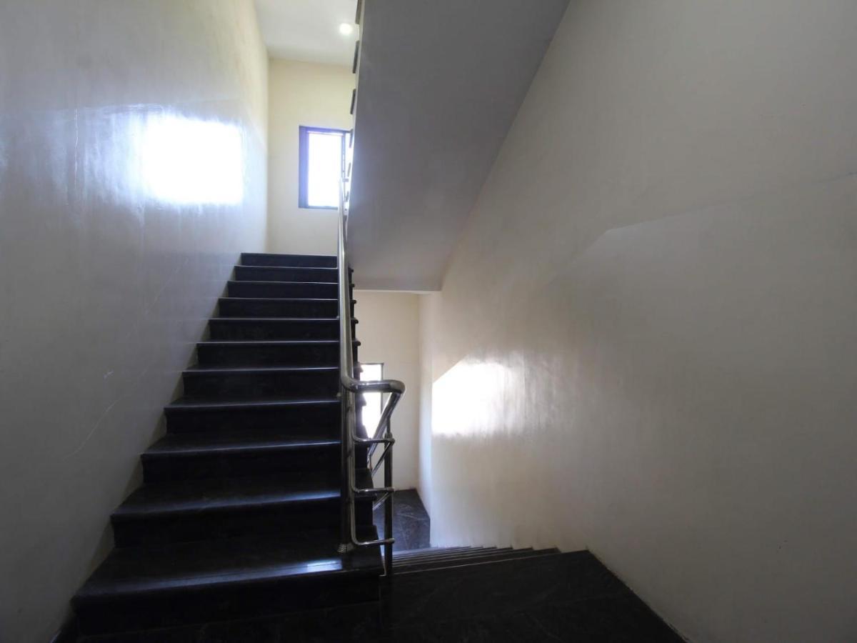 E S Residency Hotel Theni Exterior foto