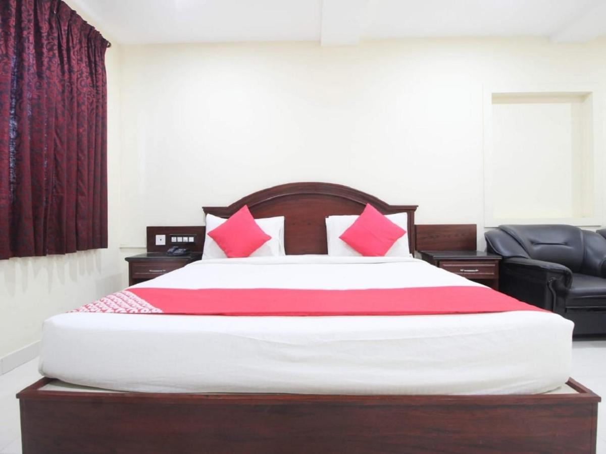 E S Residency Hotel Theni Exterior foto